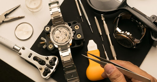watch battery replacement